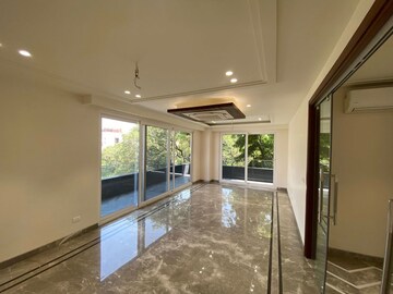 Kitchen in 4 BHK Builder Floor at Panchsheel Enclave – for Rent