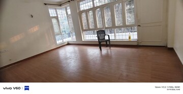 Room in 4 BHK Independent House at Sector 48 – for Rent