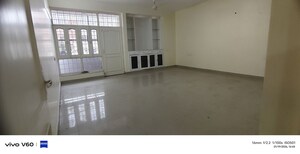 Room in 4 BHK Independent House at Sector 48 – for Rent