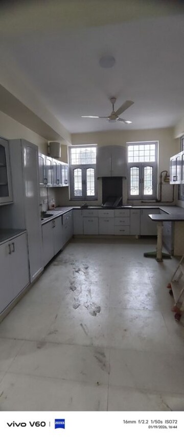 Kitchen in 4 BHK Independent House at Sector 48 – for Rent