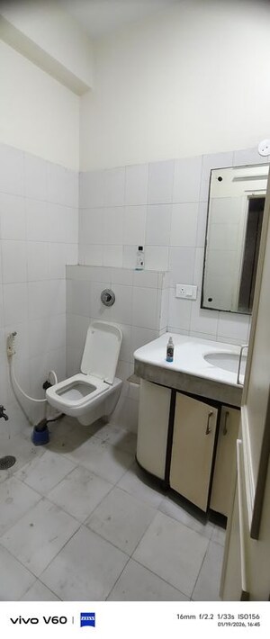 Master Bedroom in 4 BHK Independent House at Sector 48 – for Rent