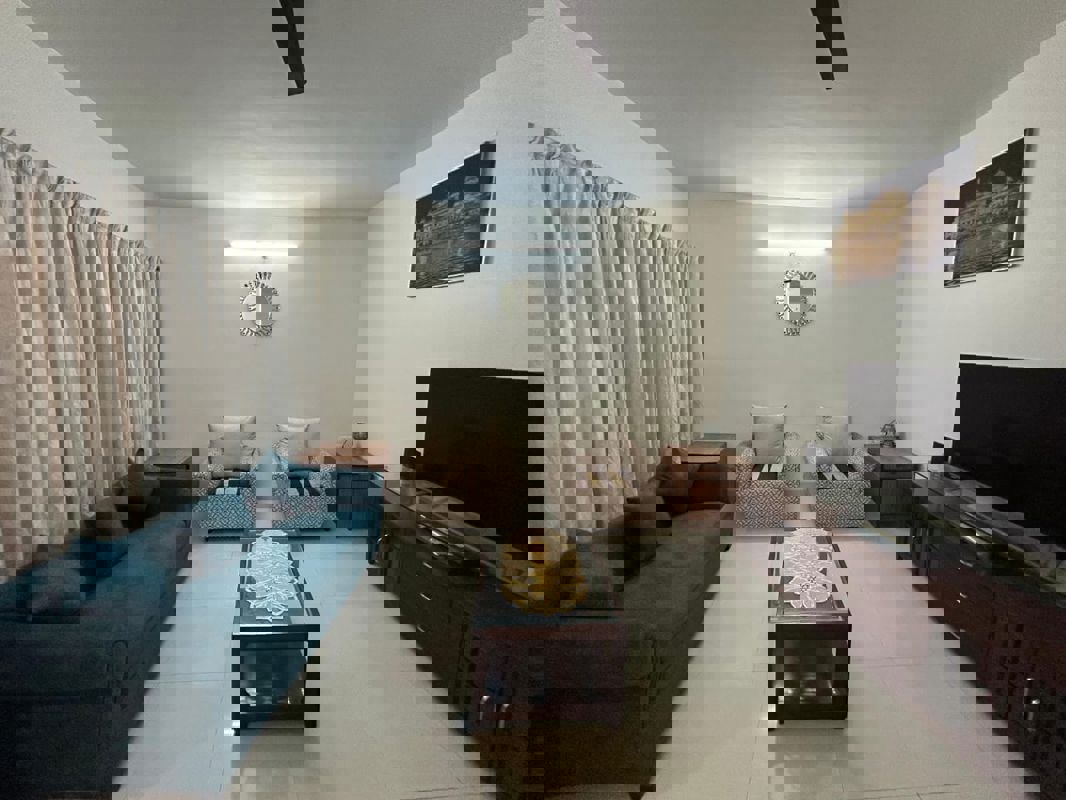 4 BHK + Servant Room Apartment For Sale in Marvel Aquanas