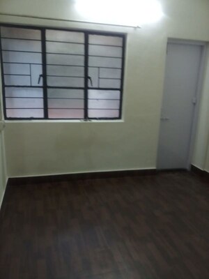 Room in 1 BHK Apartment at Gokul CHS Kothrud, Kothrud – for Rent