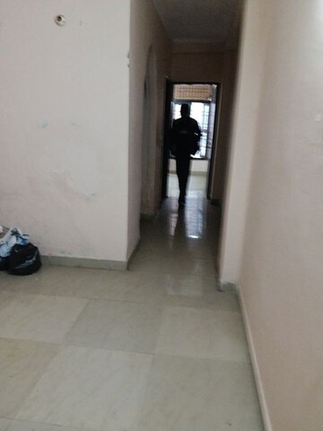 Room in 1 BHK Builder Floor at Paryavaran Complex – for Rent