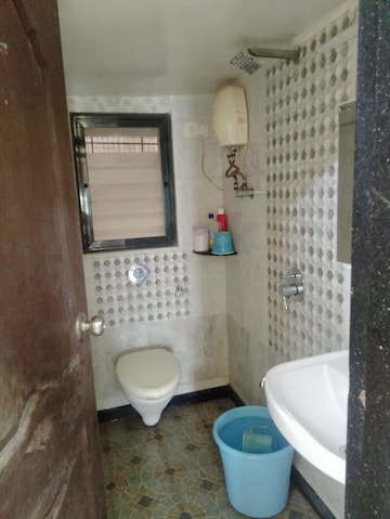Bathroom in 3 BHK Builder Floor at Sector 81 – for Sale