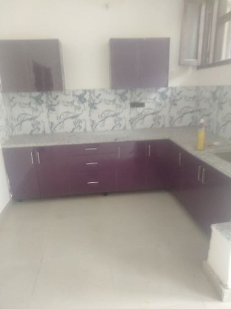 Bedroom, vip road 2 Bedroom 1050 Sq.Ft. Apartment In Vip Road Zirakpur 9818170