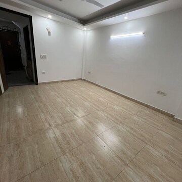 Room in 2 BHK Builder Floor at Vasant Kunj – for Sale