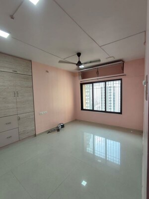 Bedroom in 3 BHK Apartment at Sheth Vasant Lawns, Laxmi Nagar – for Rent