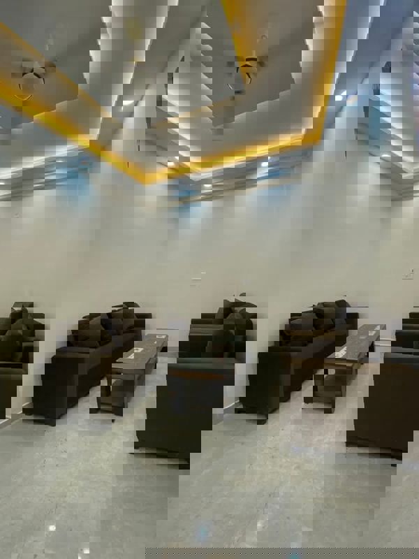 2 BHK Apartment For Rent in Saket