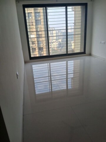 Room in 2 BHK Apartment at Acme Ozone, Manpada – for Rent