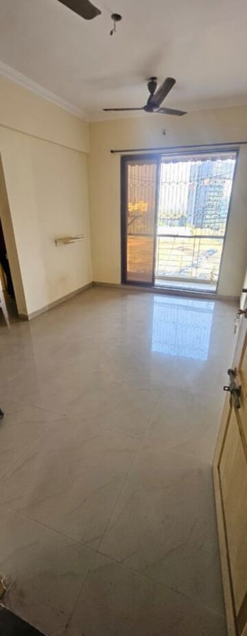 Room in 1 BHK Apartment at Om Shanti CHS Kharghar, Kharghar Sector 10 – for Rent