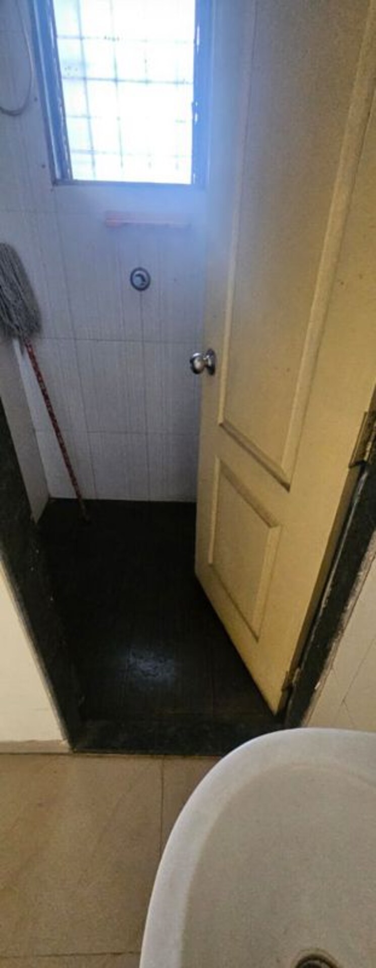 Bathroom, om-shanti-chs-kharghar 1 Bedroom 400 Sq.Ft. Apartment In Kharghar Sector 10 Navi Mumbai 9818220