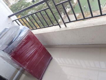 Balcony in 1 BHK Builder Floor at Kharadi Gaon – for Rent