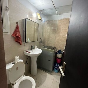 Bathroom in 2.5 BHK Apartment at Ajnara Grand Heritage, Sector 74 – for Rent