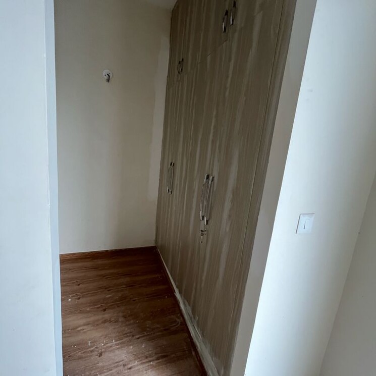 undefined, amrapali-crystal-homes 4 Bedroom 2175 Sq.Ft. Apartment In Sector 76 Noida 9818313