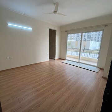 4 BHK Apartment For Rent in Amrapali Crystal Homes, Sector 76