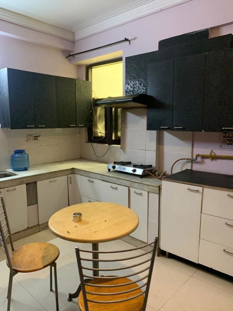 Kitchen, rwa-apartments-sector-73 3 Bedroom 1590 Sq.Ft. Builder Floor In Sector 73 Noida 9818320