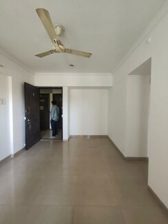 2 BHK Apartment For Rent in Puranik Hometown