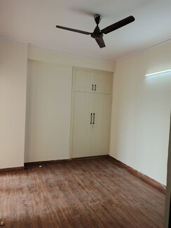 2 BHK + Study Room Apartment For Rent in Himalaya Pride