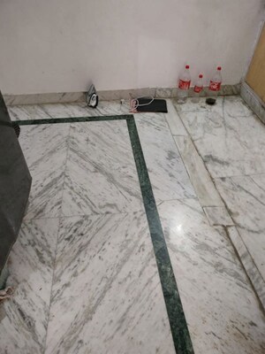 Bedroom in 2 BHK Apartment at Saket – for Rent