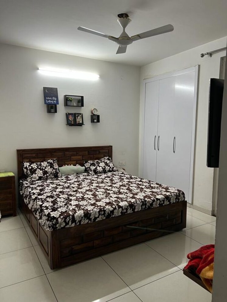 Bedroom, motiaz-royal-citi 3 Bedroom 1910 Sq.Ft. Apartment In Ambala Highway Zirakpur 9818326