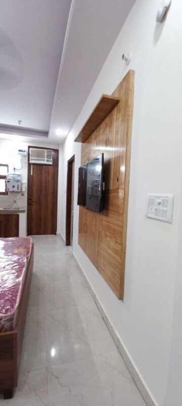 Kitchen in 1 BHK Builder Floor at Minarch Tower, Sector 44 – for Rent