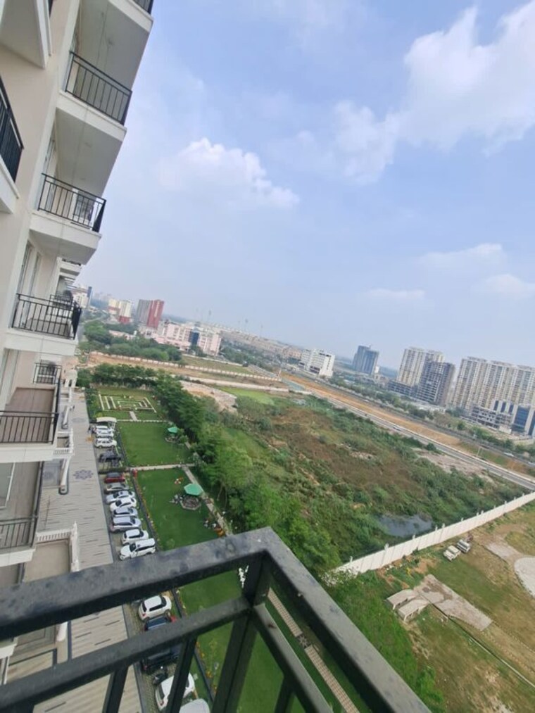 Exterior View, omaxe-the-palace 3 Bedroom 1400 Sq.Ft. Apartment In Gomti Nagar Lucknow 9813481