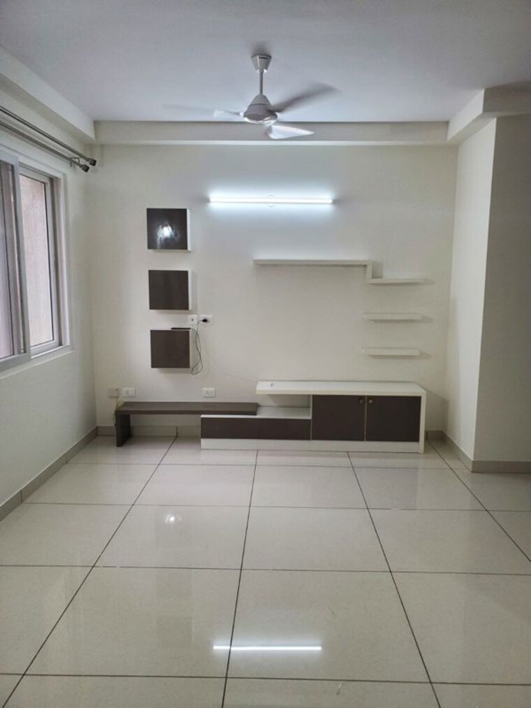 Kitchen, prestige-lakeside-habitat 2 Bedroom 855 Sq.Ft. Apartment In Varthur Bangalore 9818368