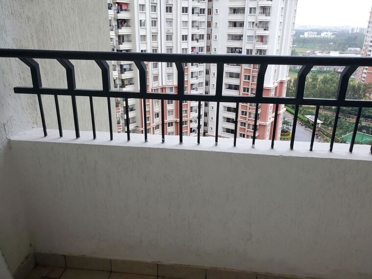 Balcony, prestige-lakeside-habitat 2 Bedroom 855 Sq.Ft. Apartment In Varthur Bangalore 9818368