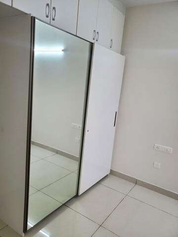 Room in 2 BHK Apartment at Prestige Lakeside Habitat, Varthur – for Sale