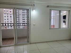 2 BHK Apartment For Sale in Prestige Lakeside Habitat, Varthur