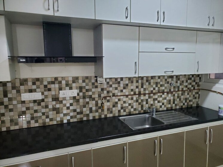 Kitchen, prestige-lakeside-habitat 2 Bedroom 855 Sq.Ft. Apartment In Varthur Bangalore 9818368