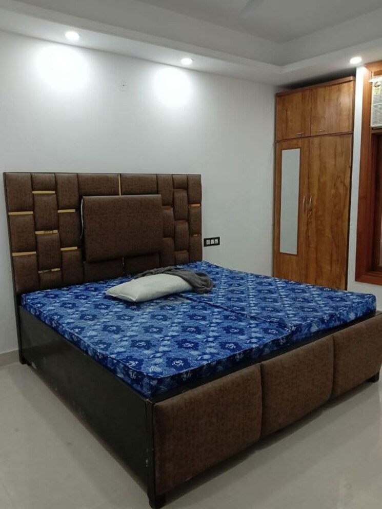 Bedroom, saket 2 Bedroom 1100 Sq.Ft. Apartment In Saket Delhi 9818373