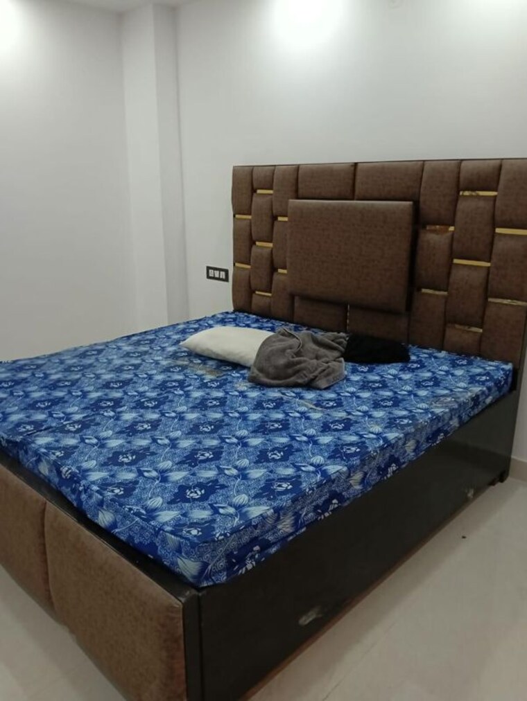 Bedroom, saket 2 Bedroom 1100 Sq.Ft. Apartment In Saket Delhi 9818373