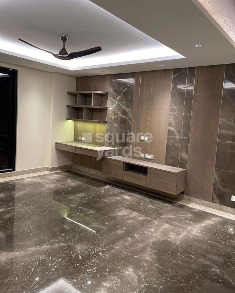 Living Room, dlf cyber city 3 Bedroom 4570 Sq.Ft. Builder Floor In Dlf Cyber City Gurgaon 9818380