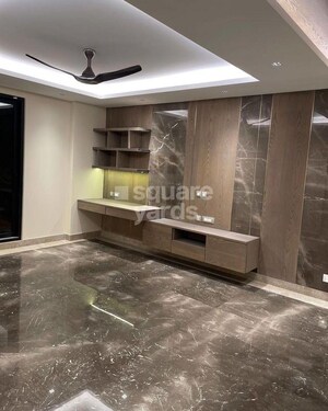 Living Room in 3 BHK Builder Floor at Dlf Cyber City – for Rent