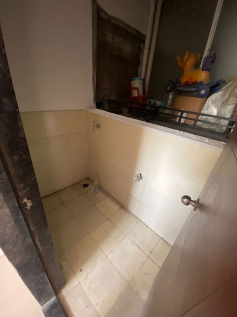 Bathroom, parklane-urbanjoy-wing-a 2 Bedroom 802 Sq.Ft. Apartment In Sus Pune 9818215