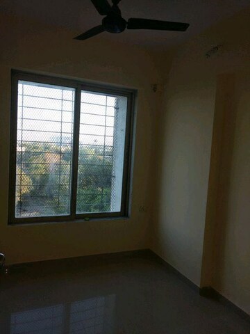 Room in 2 BHK Apartment at Kasarvadavali – for Rent