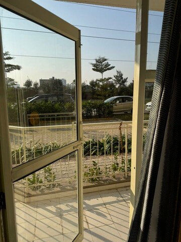 2 BHK Apartment For Rent in Pyramid Heights, Sector 85