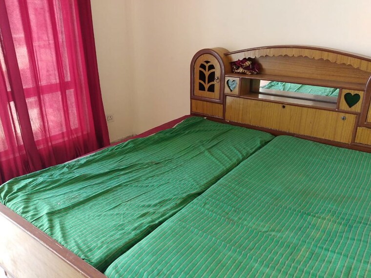 Bedroom, supertech-czar-suites Studio 870 Sq.Ft. Apartment In Omicron I Greater Noida Greater Noida 9818362