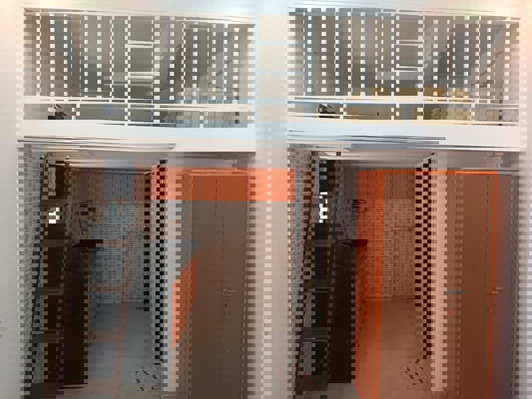 1 Rk+ Extra Room Apartment For Rent in Worli Residency