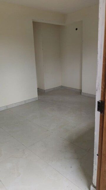 Room in 2 BHK Apartment at Baiyappanahalli – for Rent