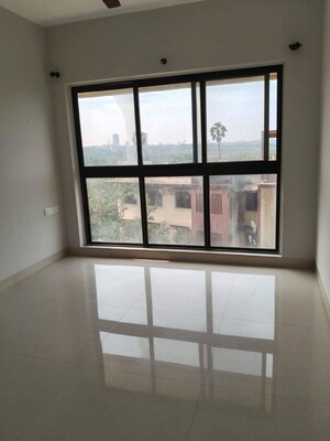 Room in 2 BHK Apartment at Dem Icon, Charkop Sector 2 – for Sale