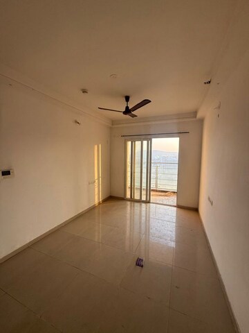 Room in 1 BHK Apartment at Kolte Patil Life Republic, Hinjewadi – for Rent