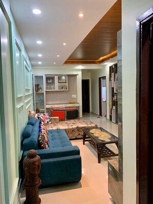 3 BHK Apartment For Rent in VVIP Homes, Gaur City 2