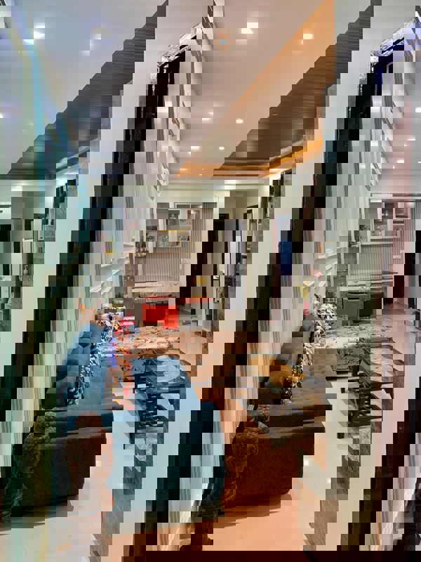 3 BHK Apartment For Rent in VVIP Homes