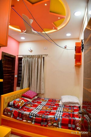 Bedroom in 5 BHK Builder Floor at Btm Layout Stage 2 – for Rent