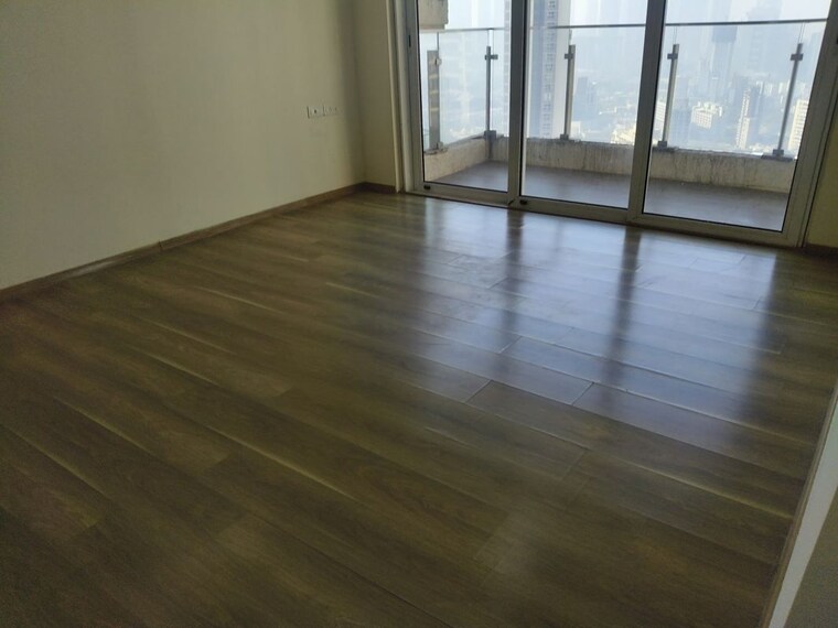 Room, lnt-crescent-bay-t5 3.5 Bedroom 1850 Sq.Ft. Apartment In Parel Mumbai 9818579