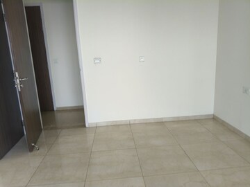 3.5 BHK Apartment For Rent in LnT Crescent Bay T5, Parel