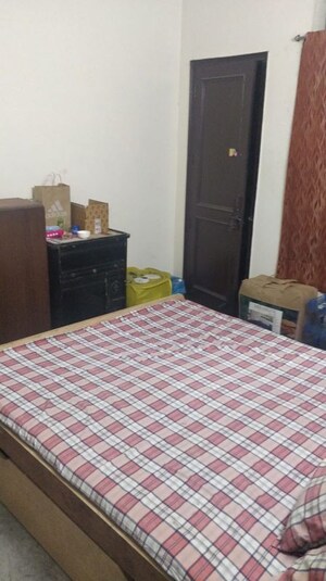 Bedroom in 2 BHK Apartment at RWA Apartments, Sector 31 – for Rent